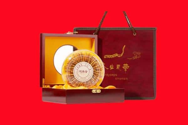 龙湖区回收冬虫夏草